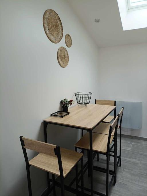 La Petite Falaise, Maison Avec Cour Dreux Centre Extérieur photo