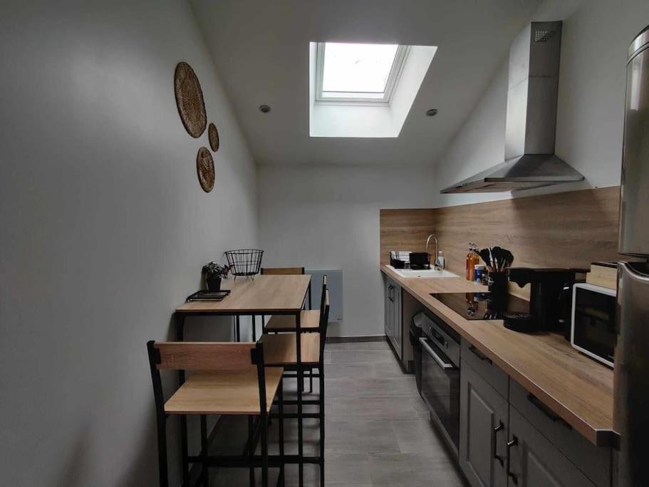 La Petite Falaise, Maison Avec Cour Dreux Centre Extérieur photo